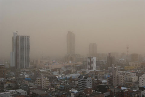 Tormenta de polvo en Tokio