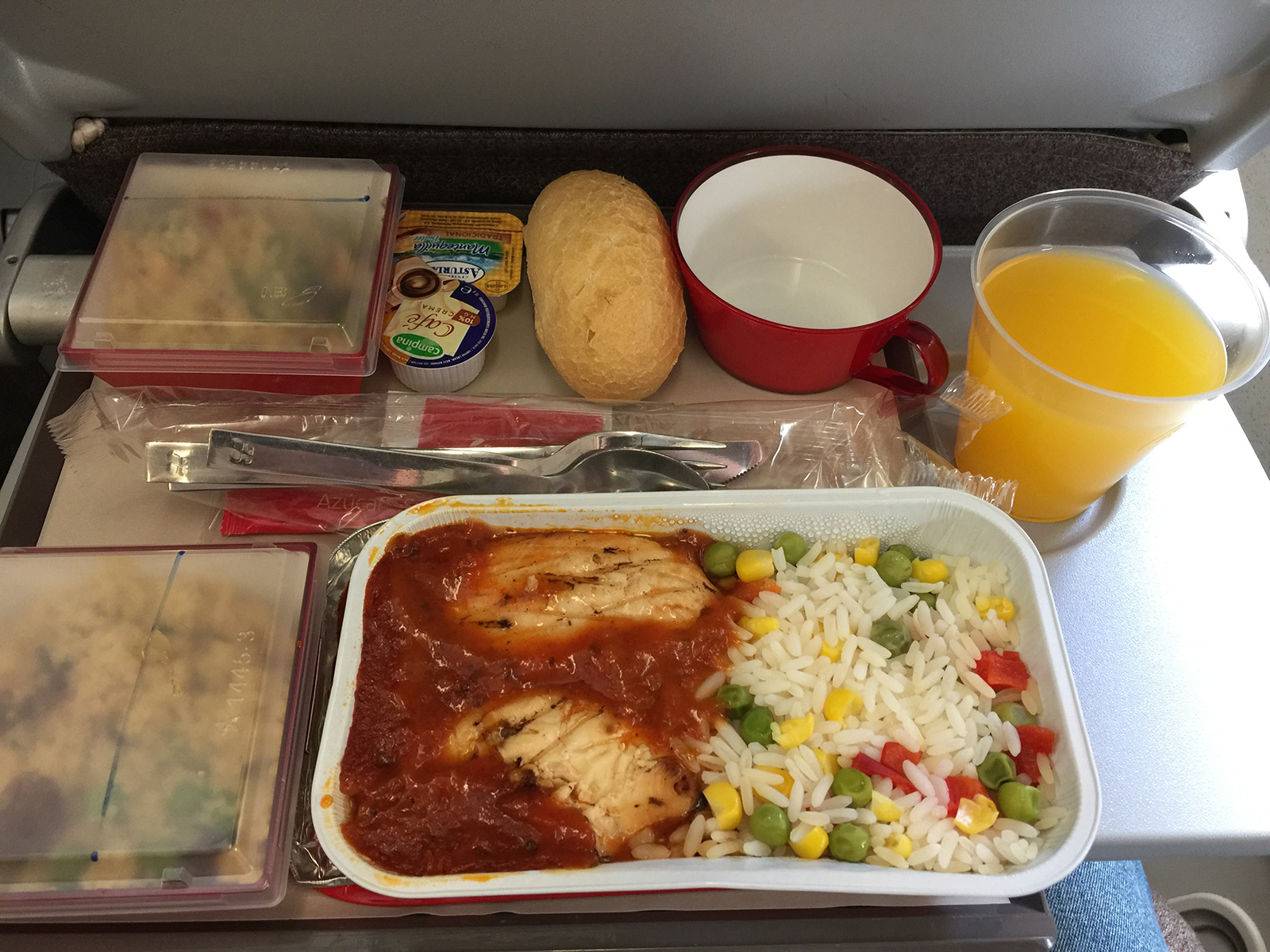 Almuerzo a bordo de un Vuelo de Iberia