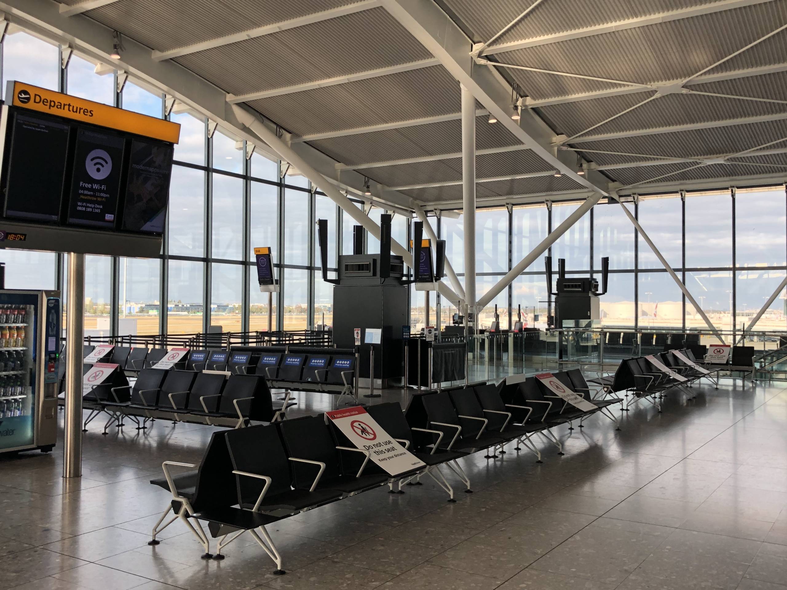 Terminal 5 del Aeropuerto de Heathrow vacía durante la pandemia