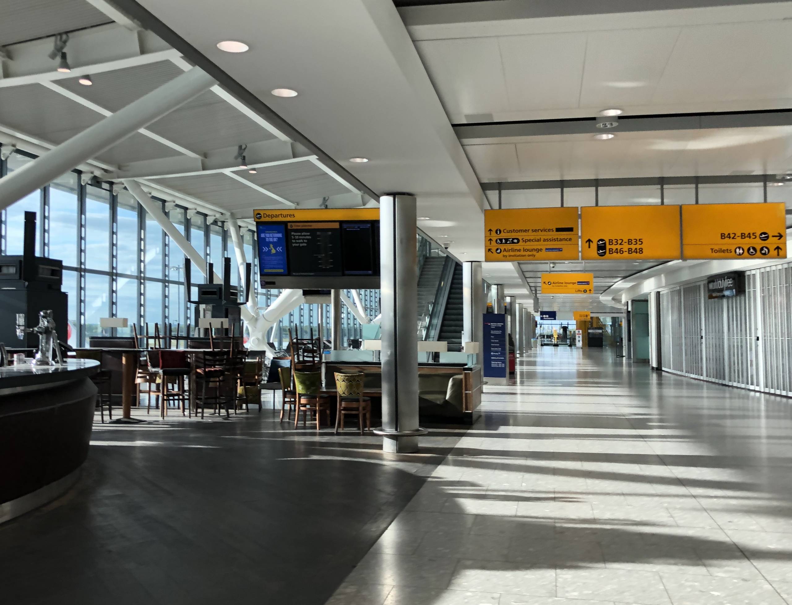 Terminal 5 del Aeropuerto de Heathrow vacía durante la pandemia