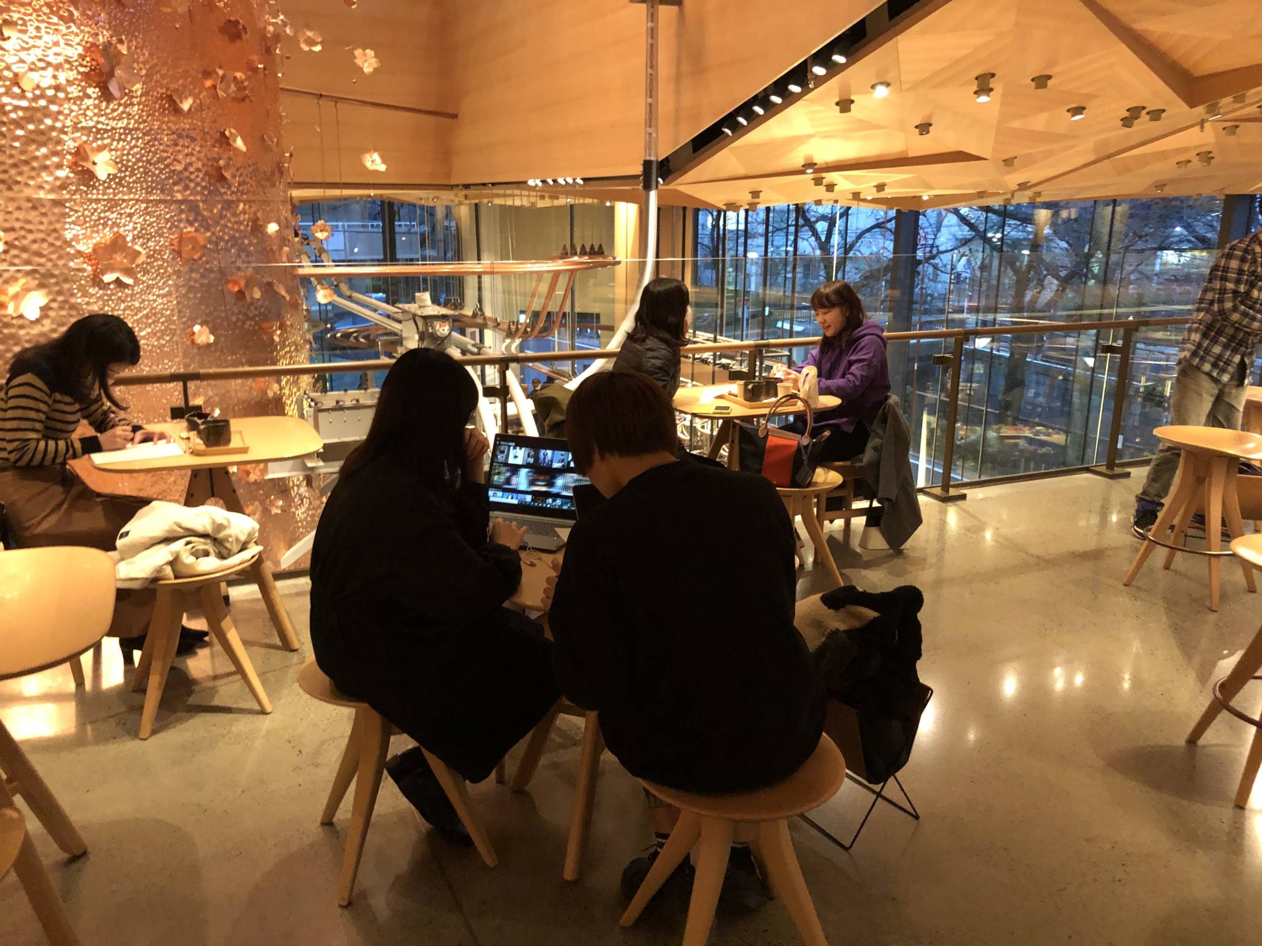 Starbucks Reserve Roastery en Tokio